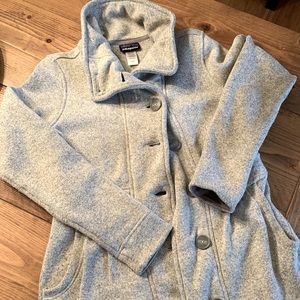 Patagonia women’s pea coat. 34inches in length